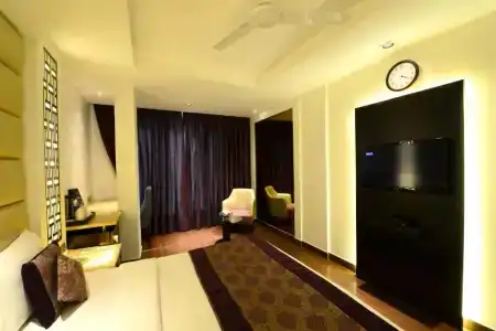City Star - 103