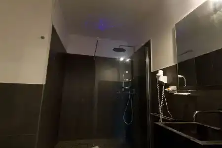 Etna Suite Group - 7