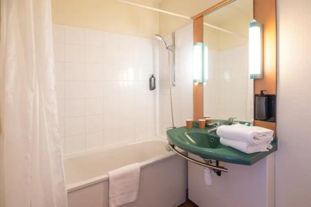 ibis Rouen Centre Rive Gauche St Sever - 33