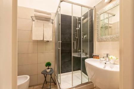 Five Rooms Rome Guesthouse - 53