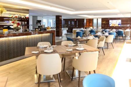 Radisson - 16