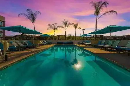 Marina del Rey Marriott - 13