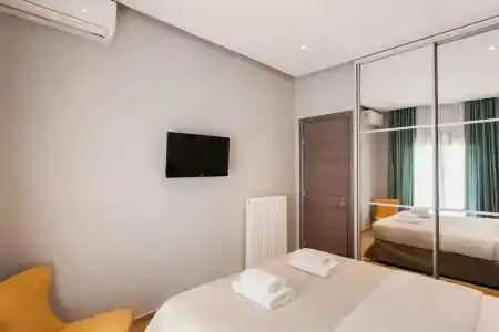 Nicholas Point and Rooms - 67