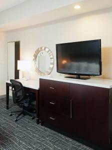 Crowne Plaza Convention Center, an IHG - 51