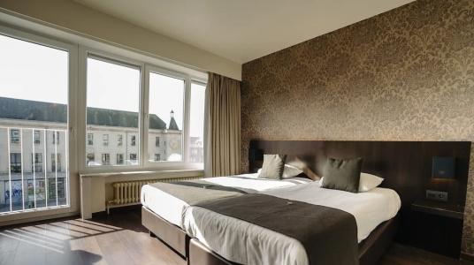 Ambassadeur - 47