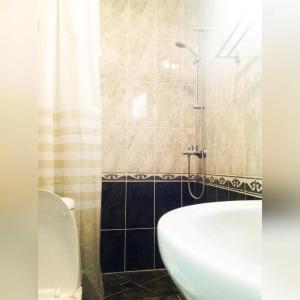 Lelis Guest House - 9