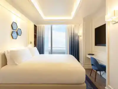 Sofitel Barcelona Skipper - 3