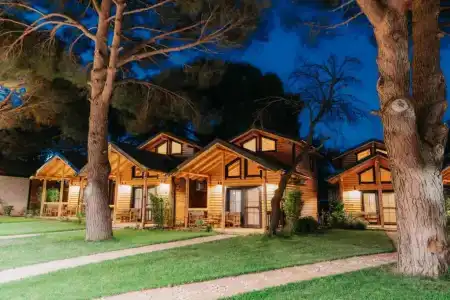 Pino Mar Luxury Bungalows - 22