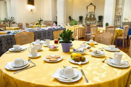 Grande Albergo Quattro Stagioni - 9