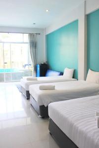 Sea Host Inn - 29