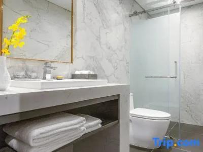Le Sands Oceanfront Danang - 81