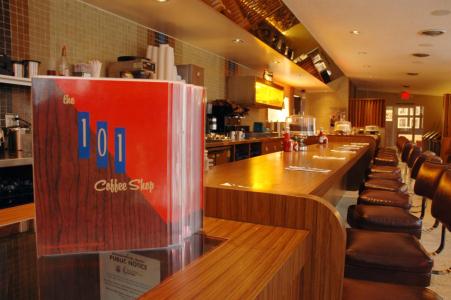 The Adler a Hollywood Hills - 26