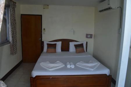 Phi Phi Cliff Beach Resort-Sha Plus - 25