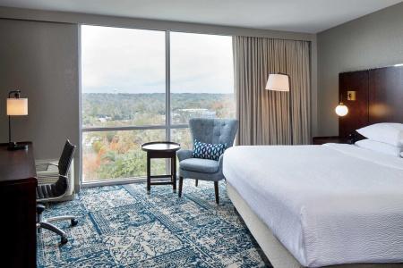 Four Points by Sheraton Downtown - 44