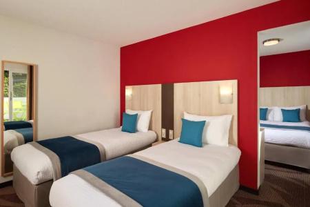 Hôtel Roissy - 66
