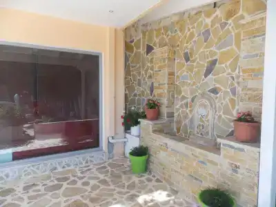 Miracle Saranda - 7