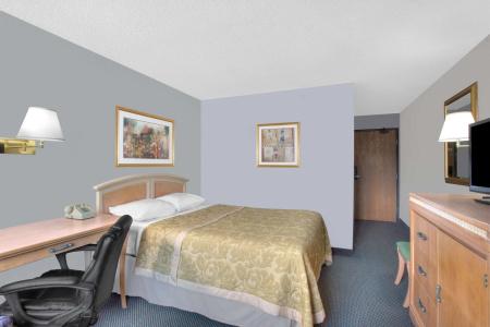 Super 8 by Wyndham Augusta - 3