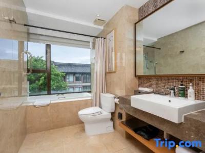 Howard Johnson Jinlin Plaza Lijiang - 61