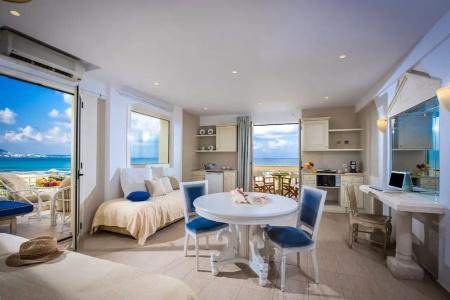 Parthenis Beach, Suites by the Sea - 3