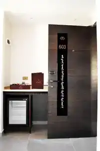 Ambassador, a Boutique - 59