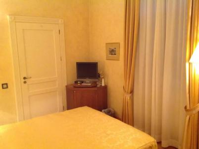 Siora Vittoria Boutique - 82