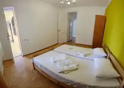 Luys Hostel & Tours - 2