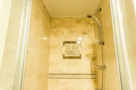 Golden Mir & SPA - 8