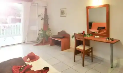 Belussi Beach & Suites - 75
