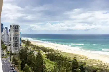 Ultiqa Air On Broadbeach - 65