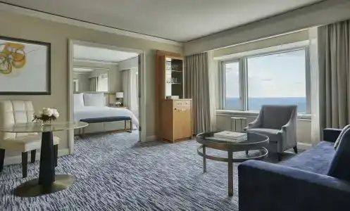 Four Seasons Chicago - 10