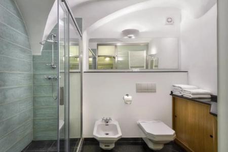 At the Black Star -Charming Romantic Suites and Apartments - 50