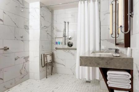 Boston Marriott Long Wharf - 103