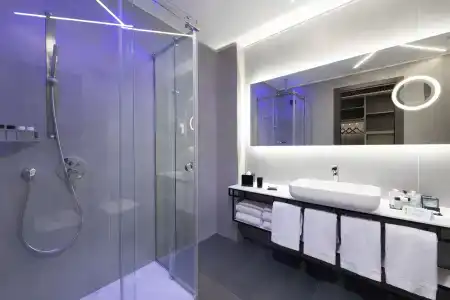 iQ Milano - 18