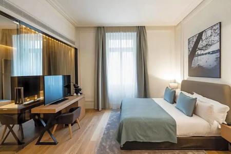 Boho Prague - Small Luxurys - 72