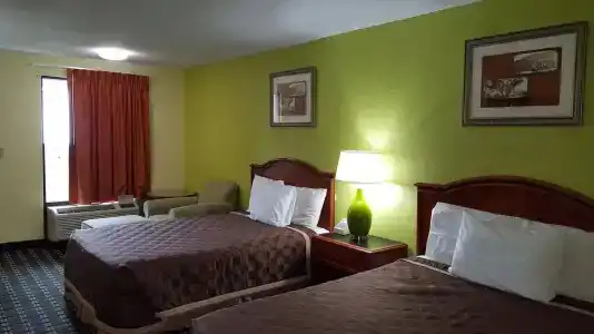 American Inn - 6