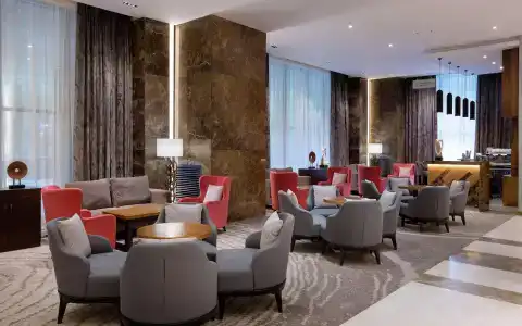 DoubleTree by Hilton Almaty - 2