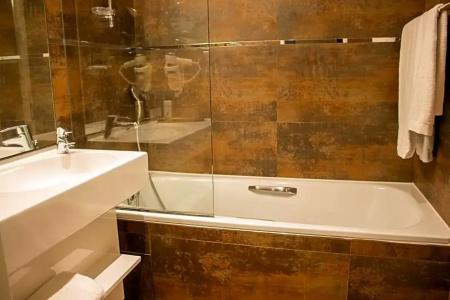 Best Western Plus Le Moderne - 94