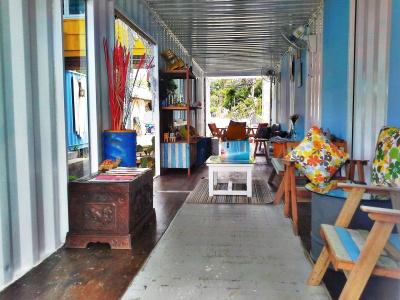 Think & Retro Cafe Samui - 9