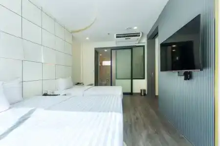 Qiu Sukhumvit - 157