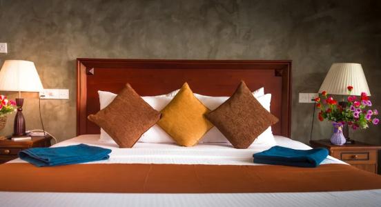 Central Beach Inn - 142