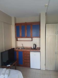 Koz Marigold Apart - 82