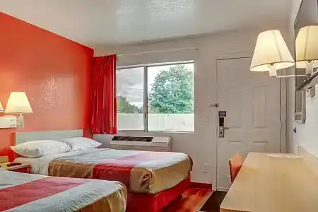 6-Portland, OR - Central - 30