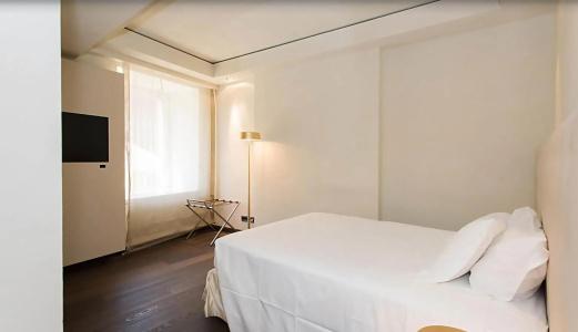Romano House - 8