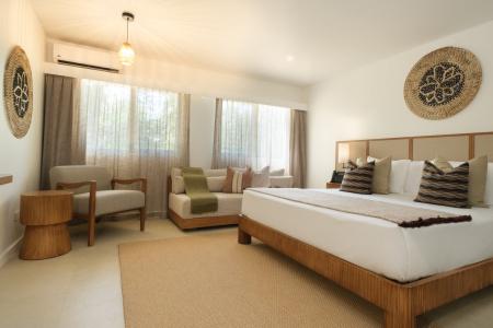 Fiji Gateway - 30