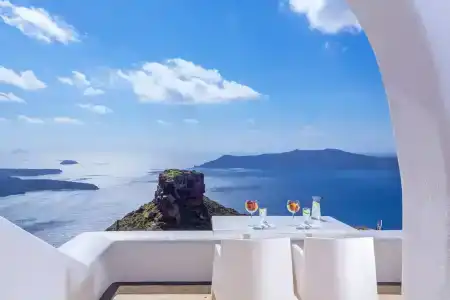 Astra Suites - 331