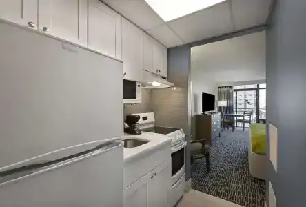 Dayton House - 83