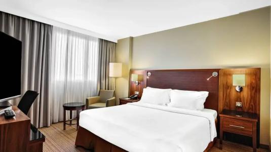 Courtyard by Marriott Toulouse Airport - 63