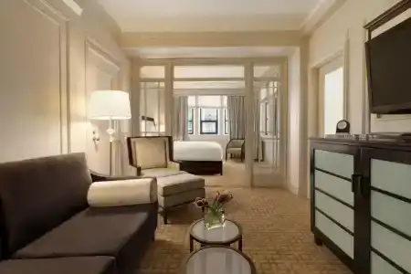 Fairmont - 81