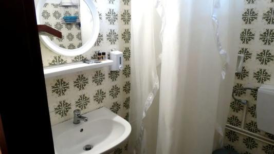 Athos Guest House Pansion - 38