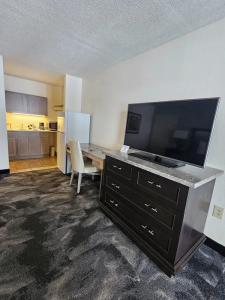 Bluegrass Extended Stay - 40